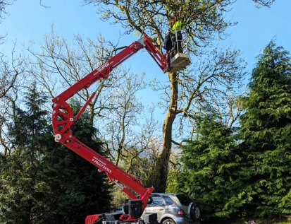 cherry picker hire bala